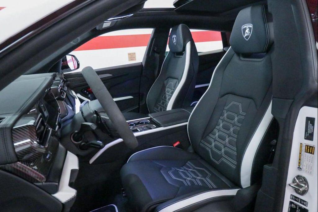 used 2025 Lamborghini Urus car, priced at $349,990
