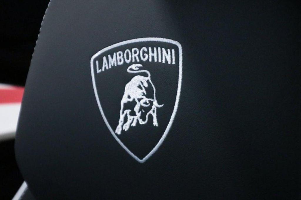 used 2025 Lamborghini Urus car, priced at $349,990