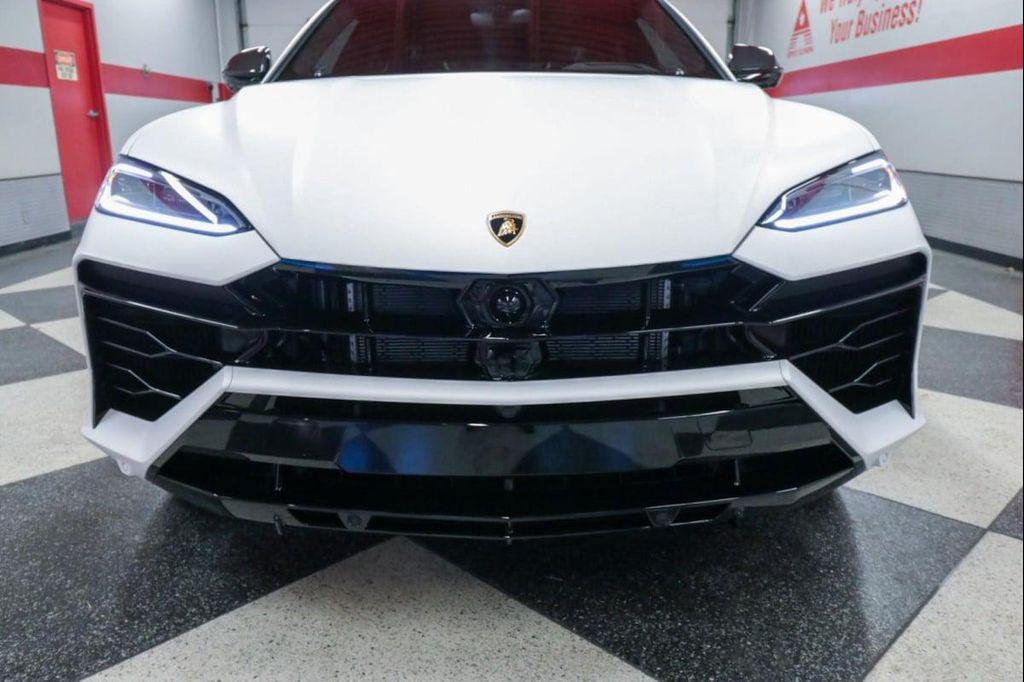 used 2025 Lamborghini Urus car, priced at $349,990