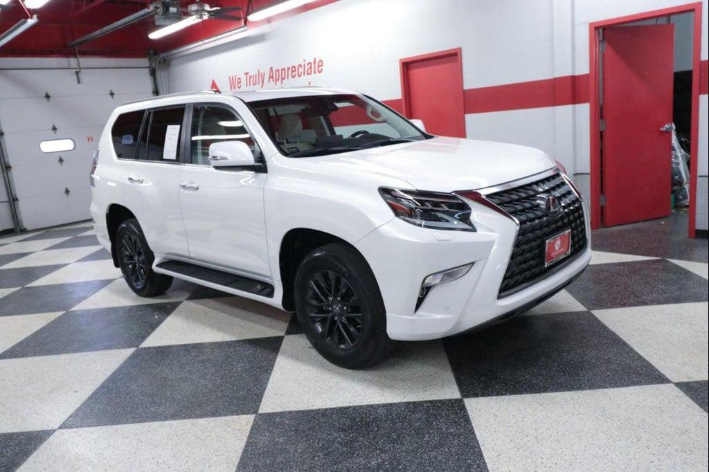 used 2022 Lexus GX 460 car, priced at $47,990