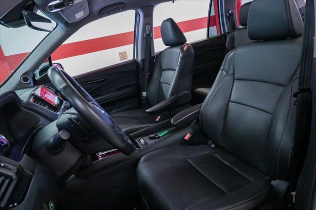 used 2021 Honda Pilot car, priced at $33,199