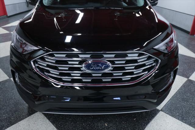 used 2024 Ford Edge car, priced at $32,990