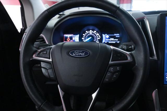 used 2024 Ford Edge car, priced at $32,990