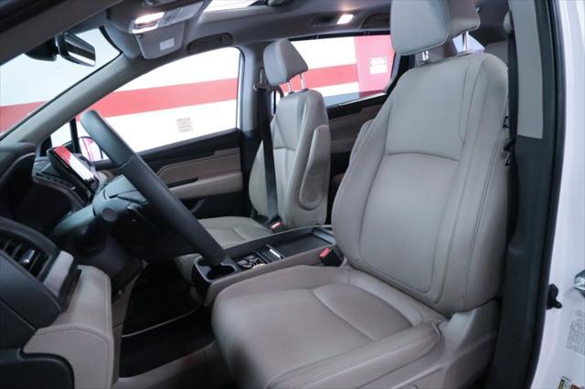 used 2023 Honda Odyssey car, priced at $38,990