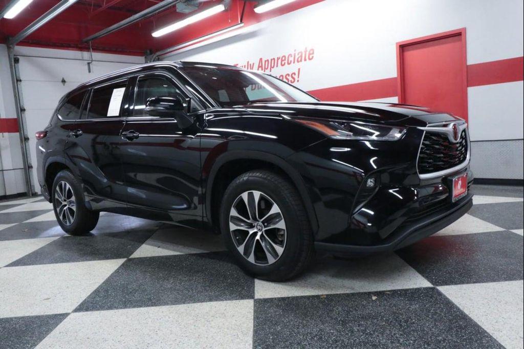 used 2021 Toyota Highlander car, priced at $32,590