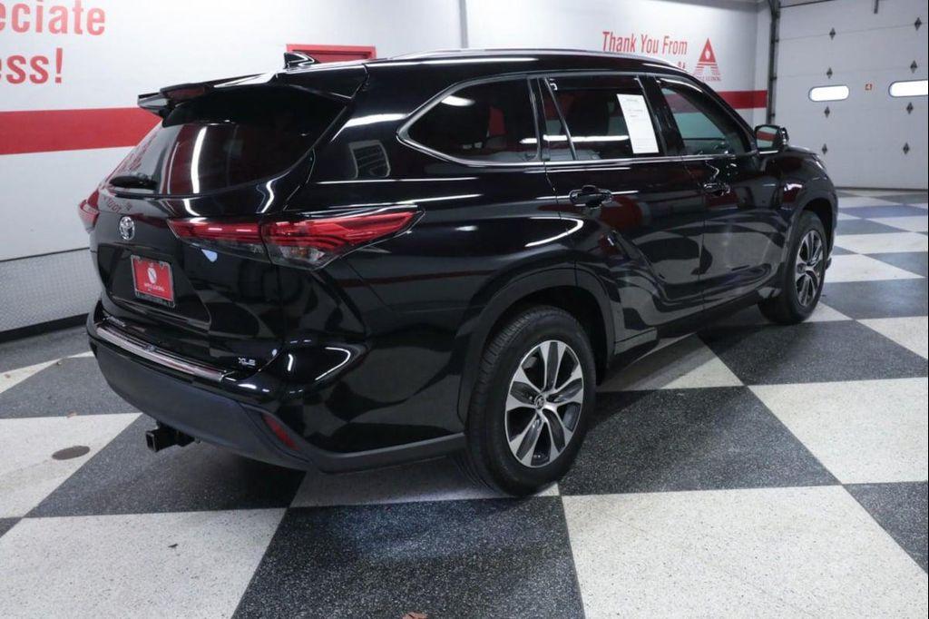 used 2021 Toyota Highlander car, priced at $32,590