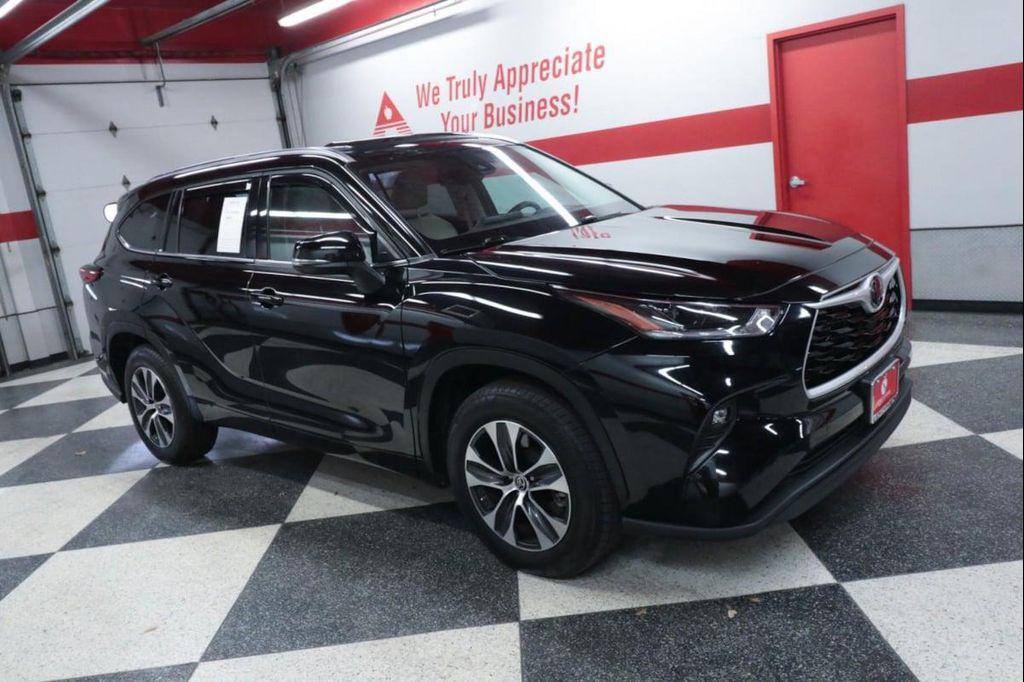 used 2021 Toyota Highlander car, priced at $32,590