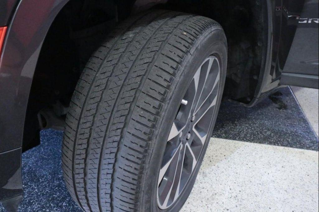 used 2021 Jeep Grand Cherokee L car, priced at $29,990