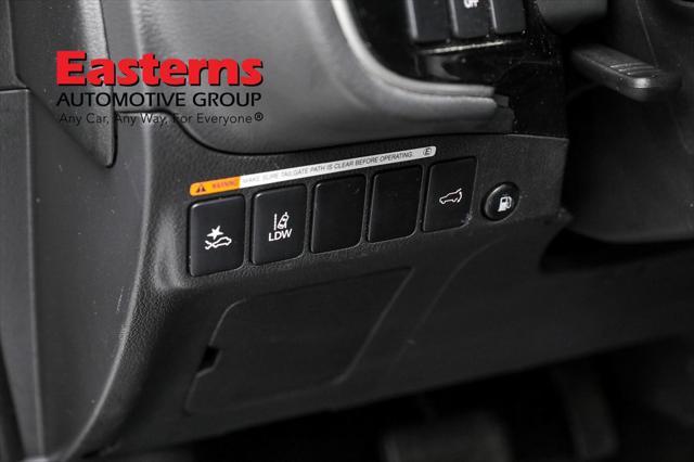 used 2022 Mitsubishi Outlander PHEV car, priced at $25,950