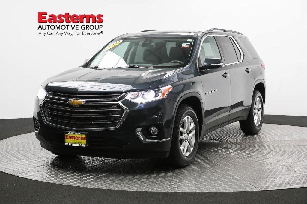 used 2021 Chevrolet Traverse car, priced at $27,490