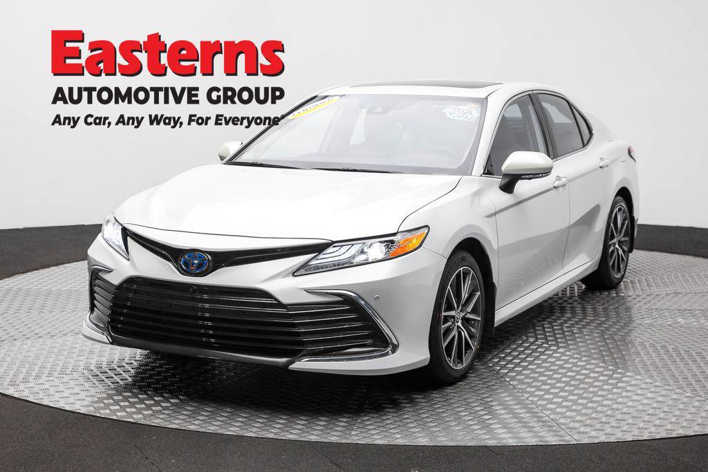 used 2022 Toyota Camry Hybrid car, priced at $27,950