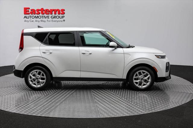 used 2022 Kia Soul car, priced at $15,950