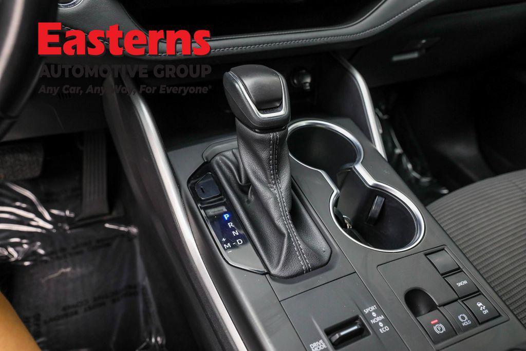 used 2023 Toyota Highlander car, priced at $30,950