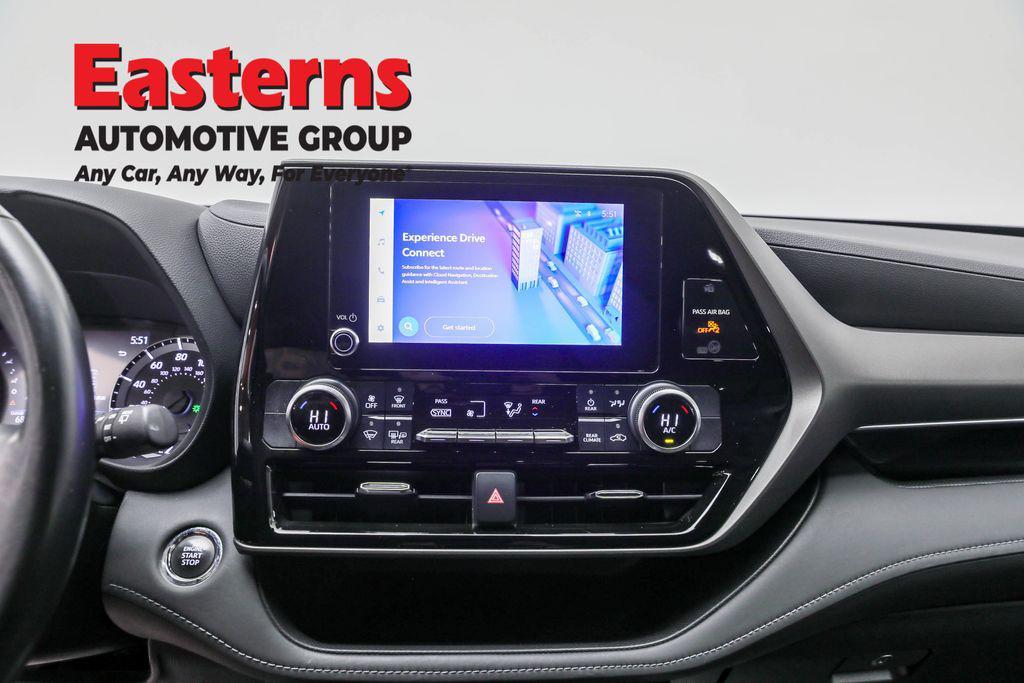 used 2023 Toyota Highlander car, priced at $30,950