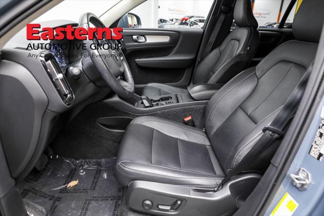 used 2021 Volvo XC40 car, priced at $21,490