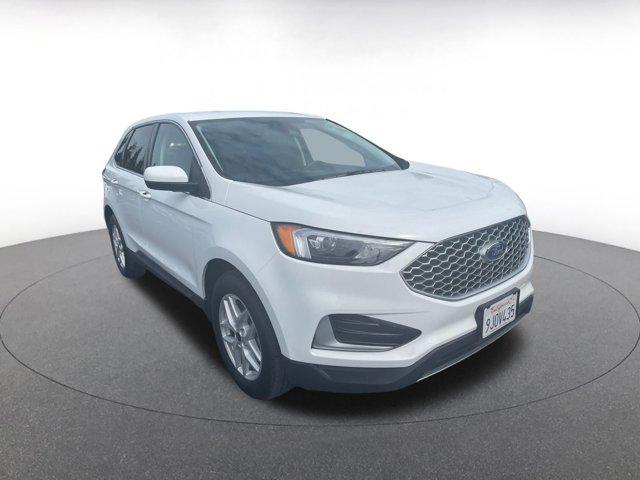 used 2024 Ford Edge car, priced at $25,689