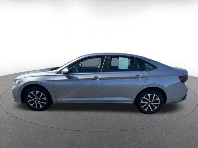 used 2024 Volkswagen Jetta car, priced at $18,162