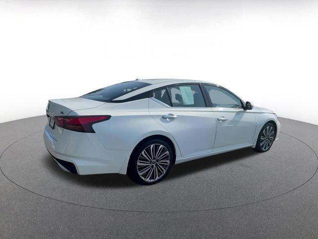 used 2024 Nissan Altima car, priced at $25,121