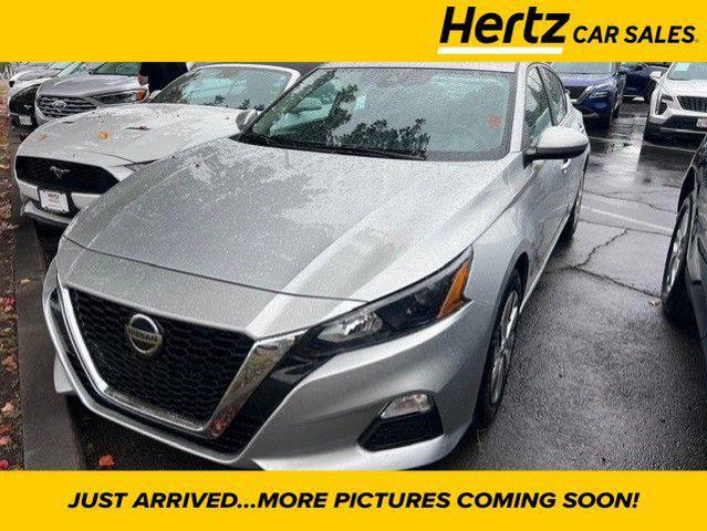 used 2022 Nissan Altima car, priced at $15,342