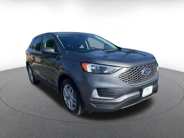 used 2024 Ford Edge car, priced at $26,576