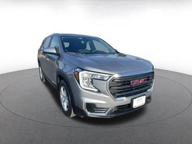 used 2024 GMC Terrain car, priced at $25,136
