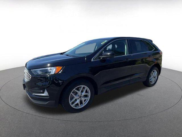 used 2024 Ford Edge car, priced at $25,980
