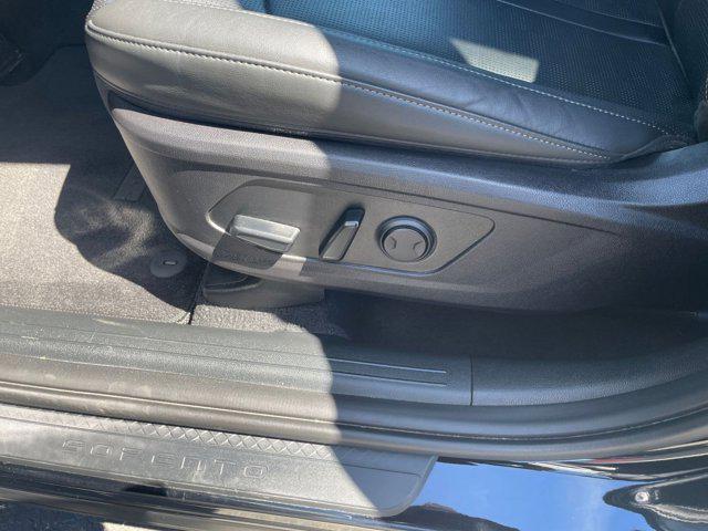 used 2024 Kia Sorento car, priced at $28,368