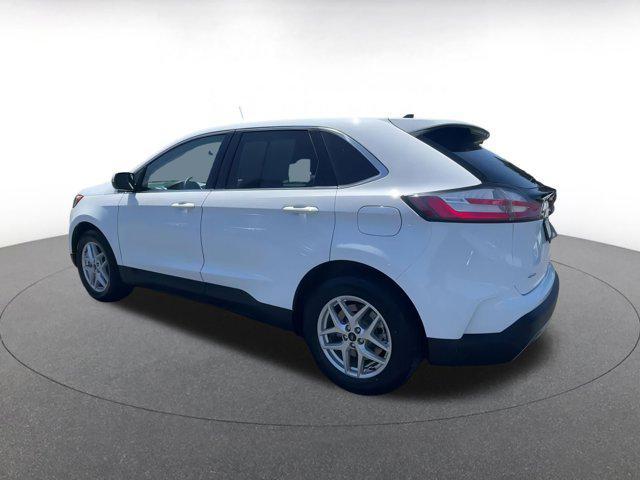 used 2024 Ford Edge car, priced at $23,797