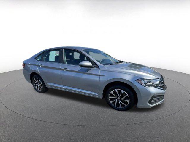 used 2024 Volkswagen Jetta car, priced at $16,914