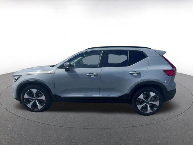 used 2024 Volvo XC40 car, priced at $28,194