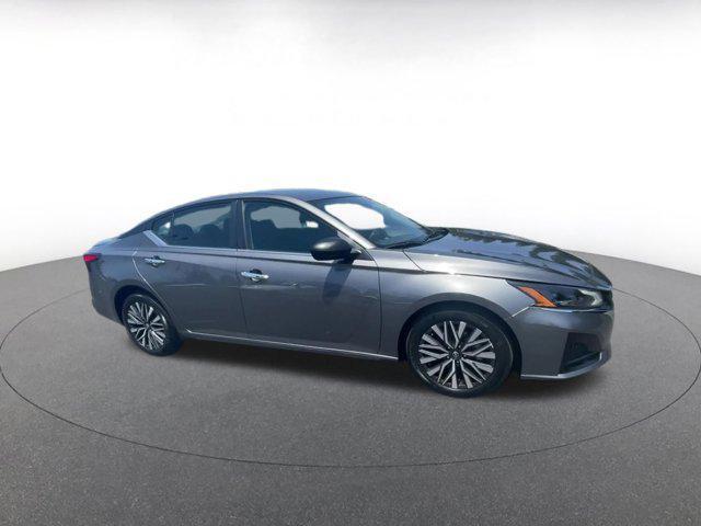 used 2024 Nissan Altima car, priced at $20,867