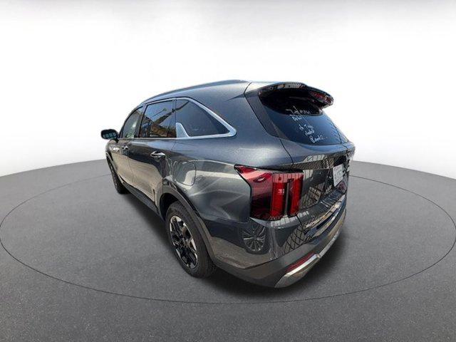 used 2024 Kia Sorento car, priced at $28,243
