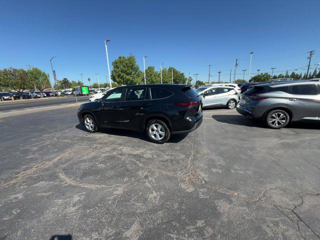 used 2023 Toyota Highlander car, priced at $31,682