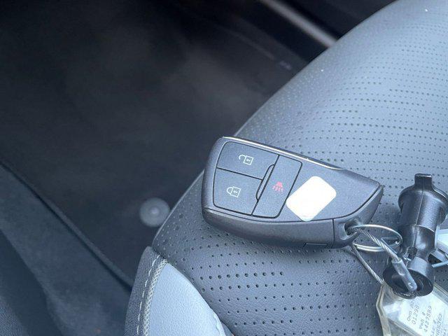 used 2024 Buick Envision car, priced at $29,176