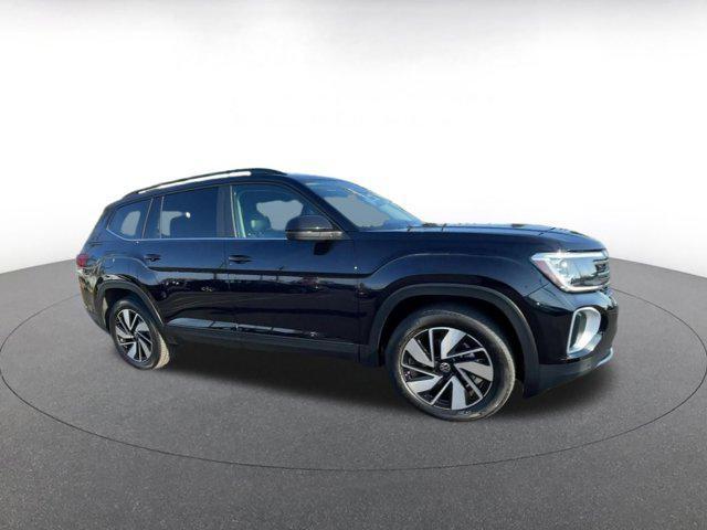 used 2024 Volkswagen Atlas car, priced at $35,315