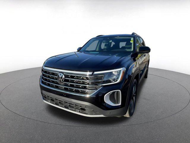 used 2024 Volkswagen Atlas car, priced at $35,315