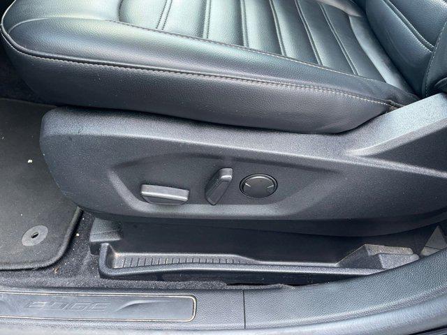 used 2024 Ford Edge car, priced at $25,569