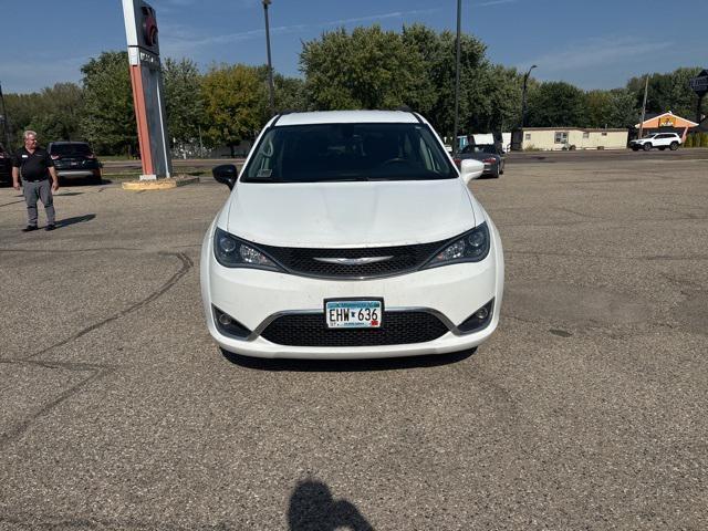 used 2017 Chrysler Pacifica car, priced at $11,988