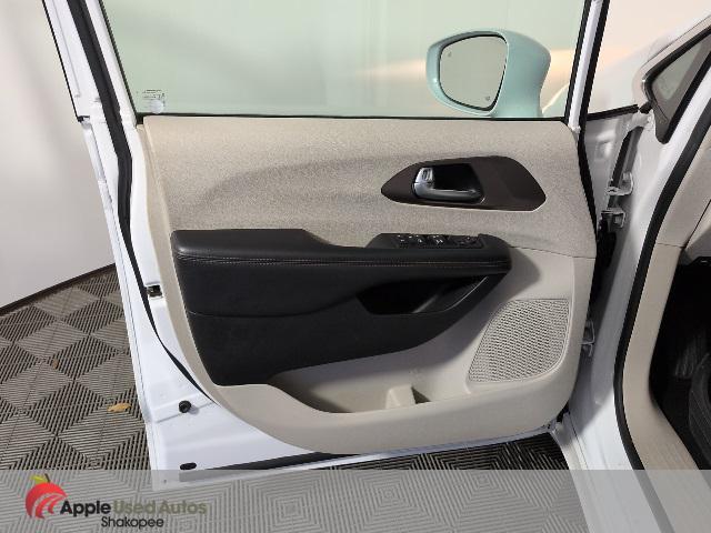 used 2017 Chrysler Pacifica car, priced at $11,988