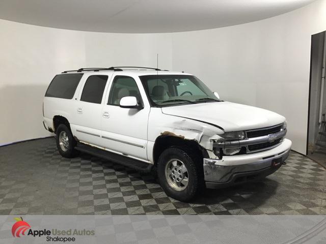 used 2002 Chevrolet Suburban car, priced at $1,944