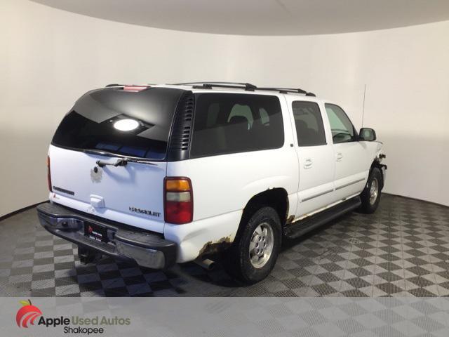 used 2002 Chevrolet Suburban car, priced at $1,944