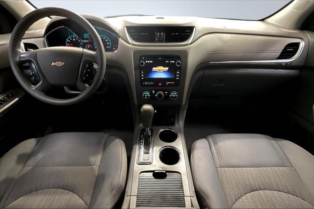 used 2015 Chevrolet Traverse car, priced at $9,995