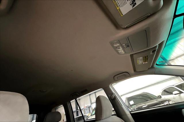 used 2013 Toyota Highlander car, priced at $8,995