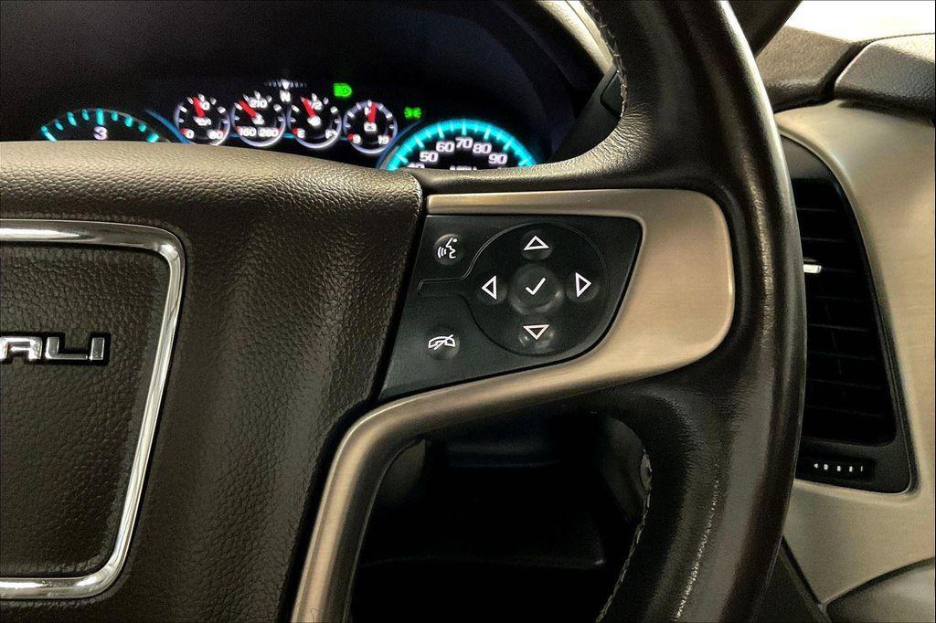 used 2019 GMC Yukon car, priced at $31,295
