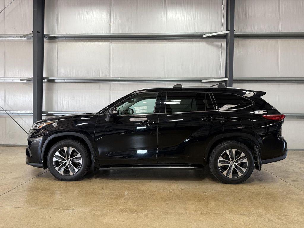 used 2020 Toyota Highlander car, priced at $24,695