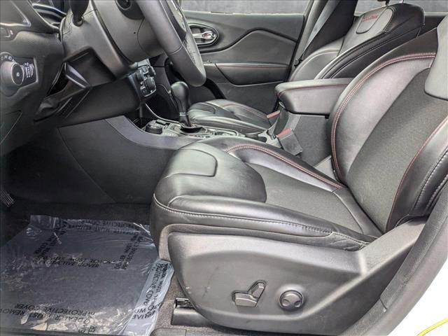 used 2022 Jeep Cherokee car, priced at $25,770