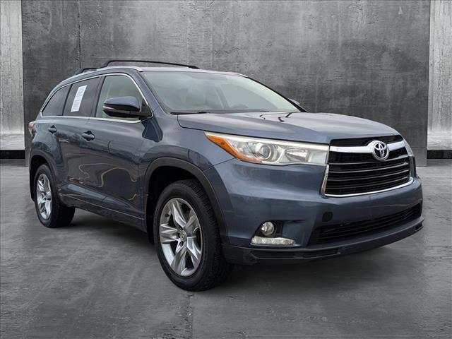 used 2014 Toyota Highlander car, priced at $17,793