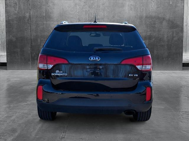 used 2015 Kia Sorento car, priced at $8,495