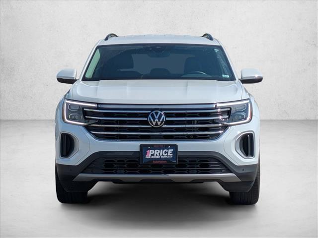 used 2025 Volkswagen Atlas car, priced at $32,998