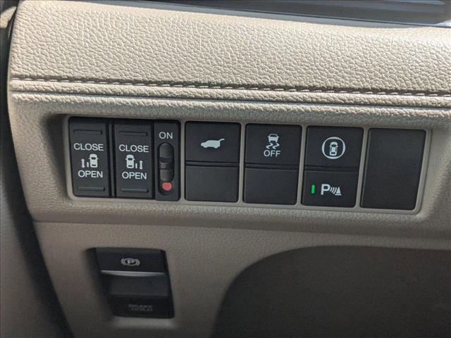 used 2023 Honda Odyssey car, priced at $39,930